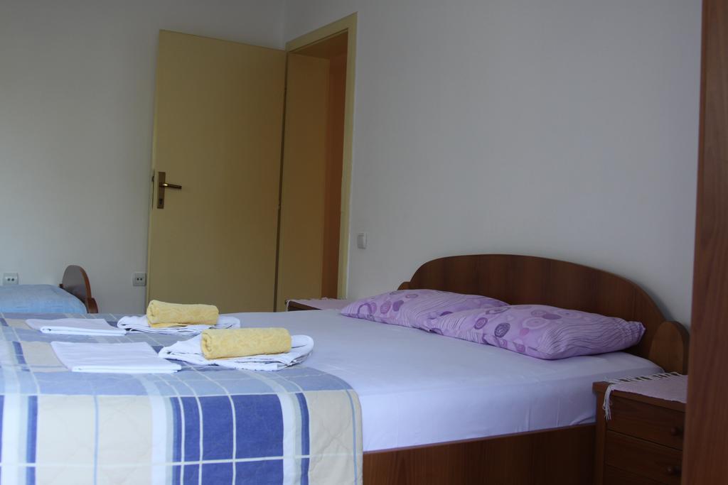 Apartments Becic Budva Ngoại thất bức ảnh