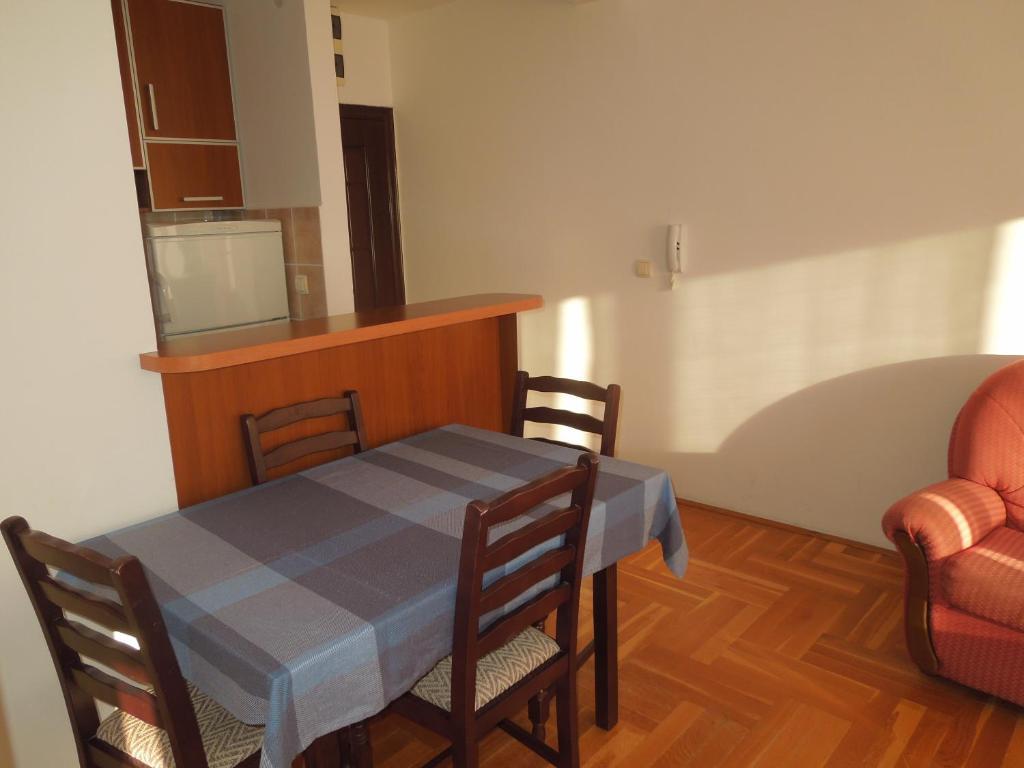 Apartments Becic Budva Phòng bức ảnh